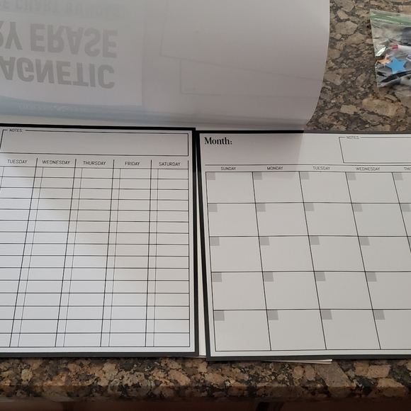 2 magnetic calendars and magnetic stars - Picture 5 of 5